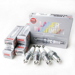 A. Candela Kit 4 Candele NGK Laser Platinum PFR6Q-6458